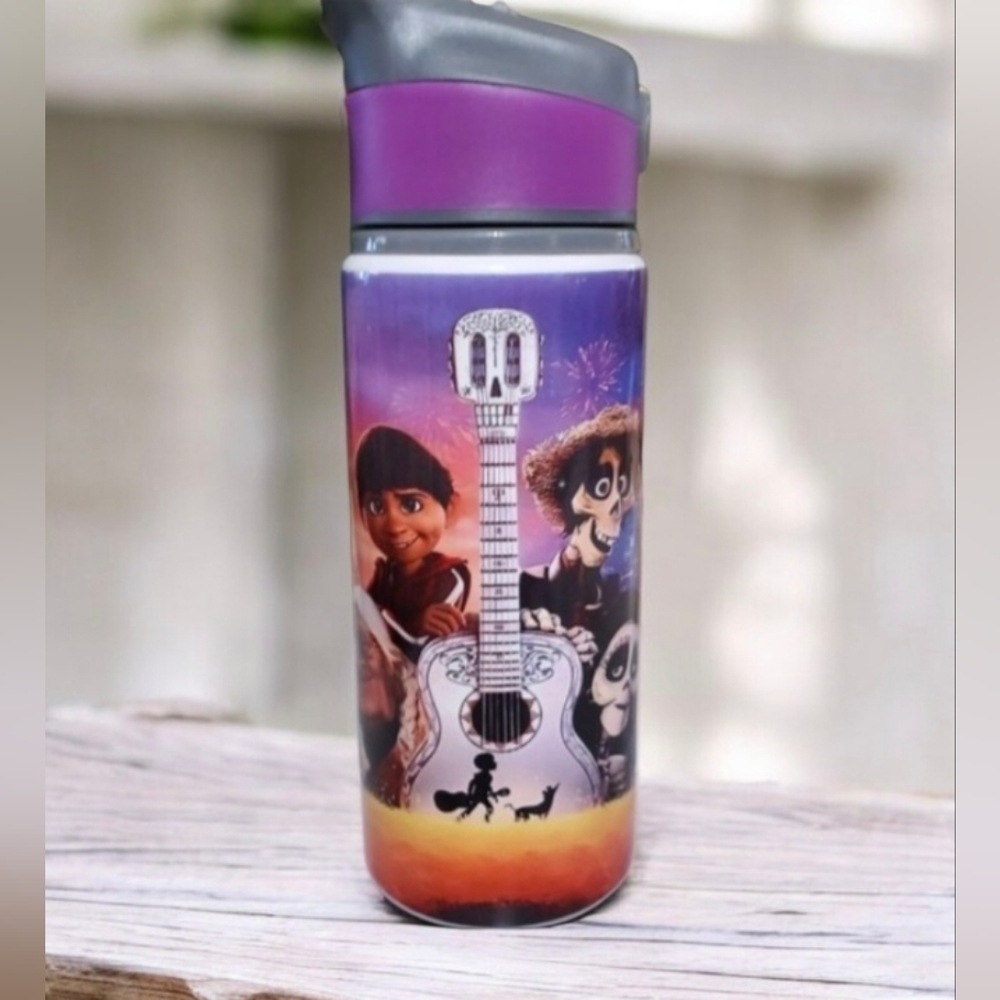 Disney's Coco 20 oz Sport Water Bottle 🎉sale